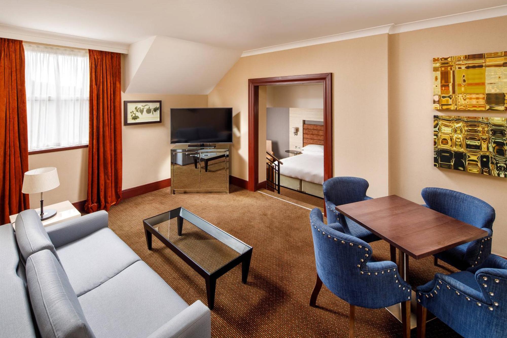 Delta Hotels By Marriott Cheltenham Chase Exterior photo